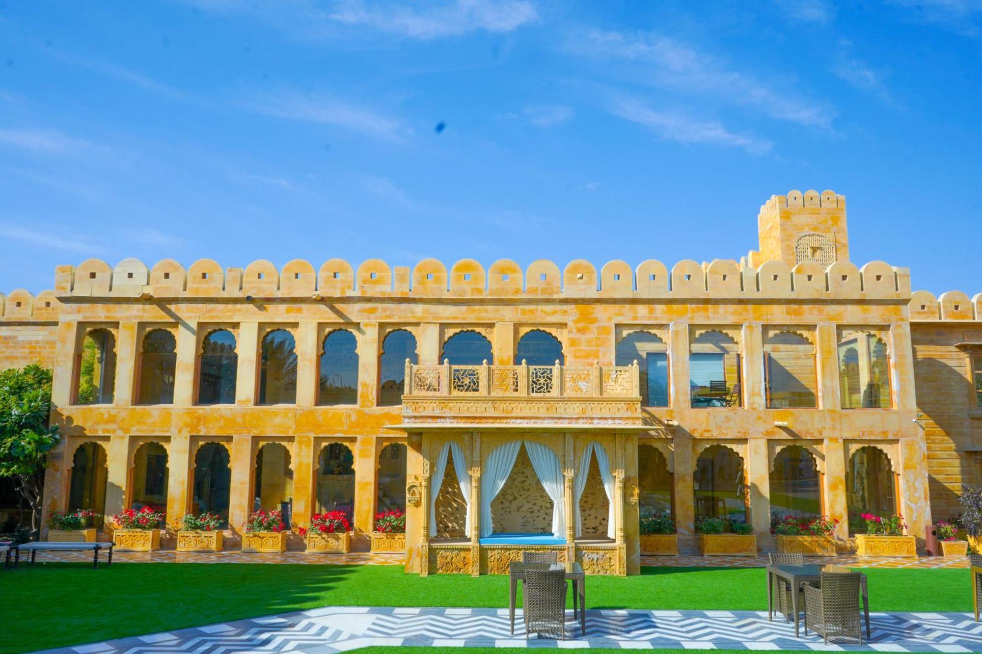 Fort Rajwada,Jaisalmer Exteriör bild